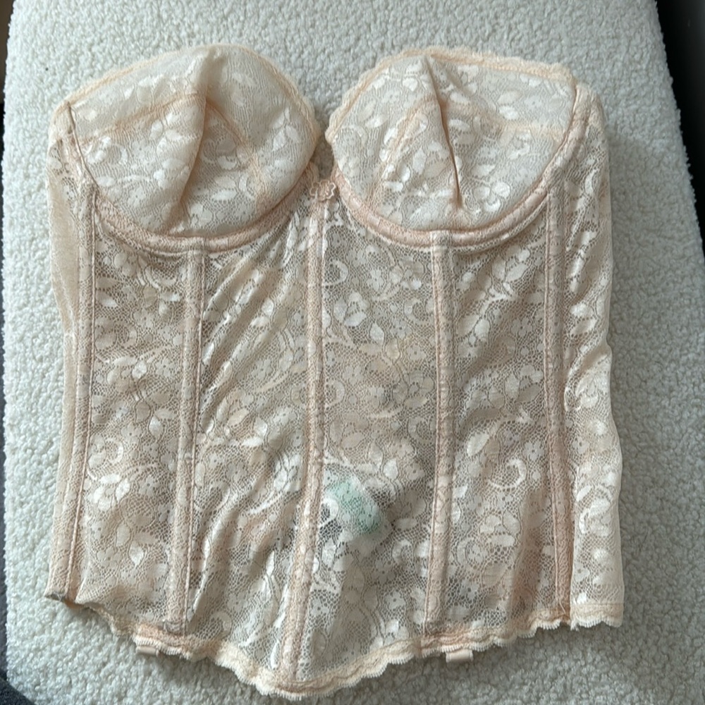 Vintage lace wire corset
